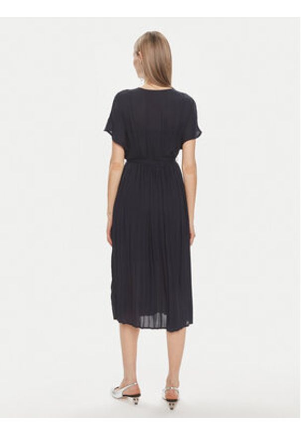 only - ONLY Sukienka koktajlowa Stacia 15319229 Granatowy Regular Fit. Kolor: niebieski. Materiał: syntetyk. Styl: wizytowy