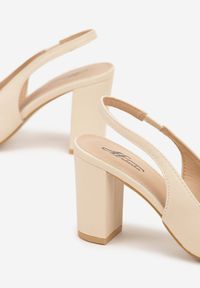 Renee - Beżowe Sandały na Słupku Slingback Halatia. Okazja: na co dzień. Kolor: beżowy. Materiał: jeans. Obcas: na słupku. Styl: klasyczny, elegancki, casual