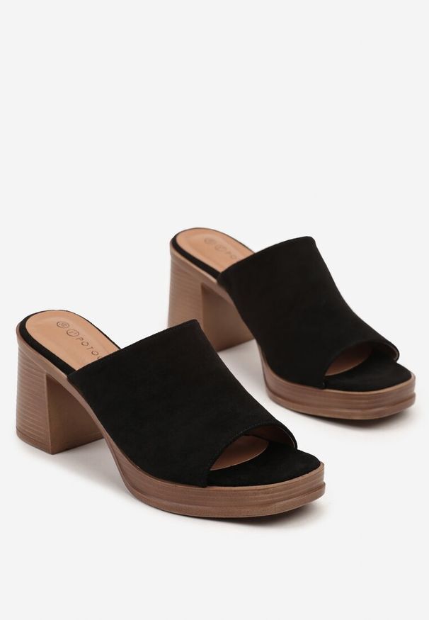 Born2be - Czarne Klapki Drewniaki na Słupku Froaira. Okazja: na co dzień. Kolor: czarny. Sezon: lato. Obcas: na słupku. Styl: klasyczny, elegancki, casual
