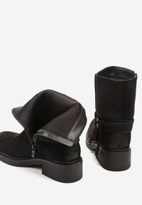 Renee - Czarne Botki Bikery z Guzikiem i Sznurkami Alissarie. Okazja: na co dzień. Kolor: czarny. Materiał: skóra. Styl: casual #6