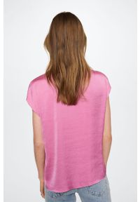 mango - Mango koszula Sassa damska kolor różowy relaxed z kołnierzykiem klasycznym. Typ kołnierza: kołnierzyk klasyczny. Kolor: różowy. Materiał: tkanina, włókno. Wzór: gładki. Styl: klasyczny #5