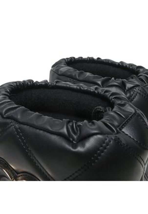 Love Moschino - LOVE MOSCHINO Śniegowce JA24172G1HIT7000 Czarny. Kolor: czarny. Materiał: skóra
