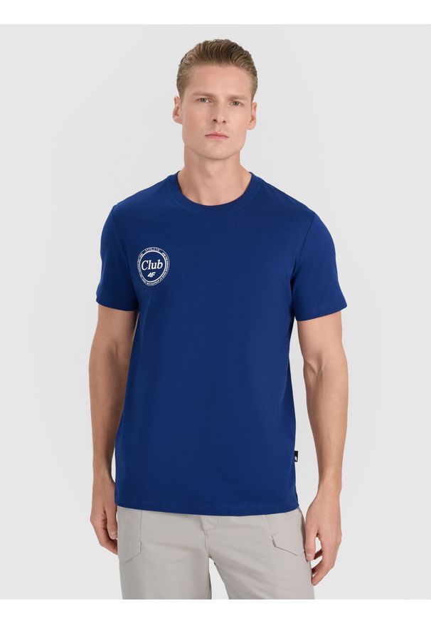 4f - 4F T-shirt regular z nadrukiem męski - granatowy M. Okazja: na co dzień. Kolor: niebieski. Materiał: jersey, materiał, bawełna. Długość rękawa: krótki rękaw. Długość: krótkie. Wzór: nadruk. Styl: sportowy, klasyczny, casual