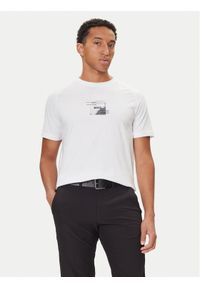 BOSS T-Shirt Stripe Zone 50548093 Biały Relaxed Fit. Kolor: biały. Materiał: bawełna