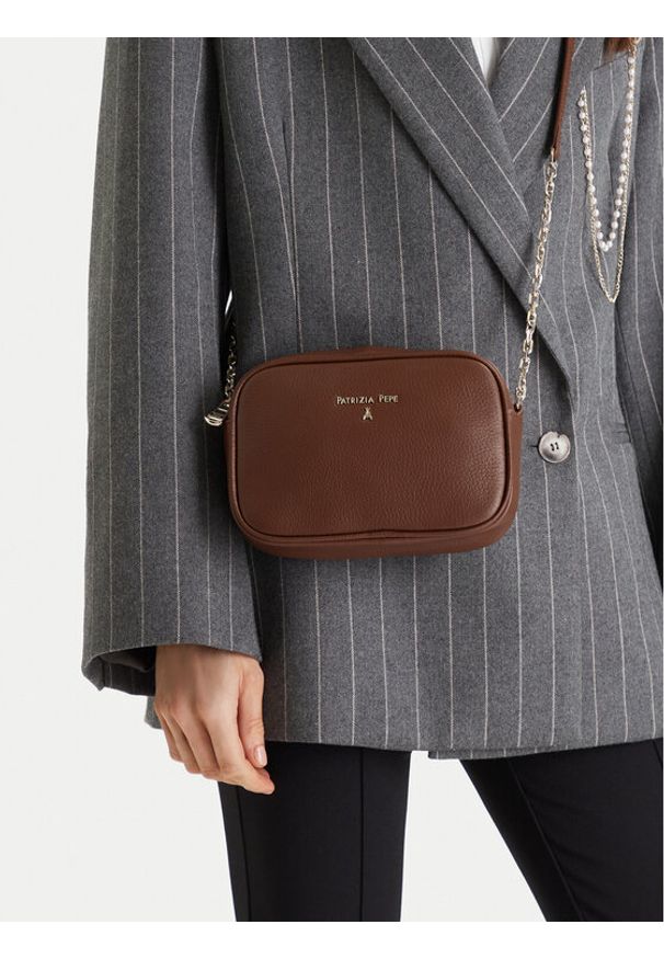 Patrizia Pepe Torebka CB0071/L001 Brązowy. Kolor: brązowy. Materiał: skórzane
