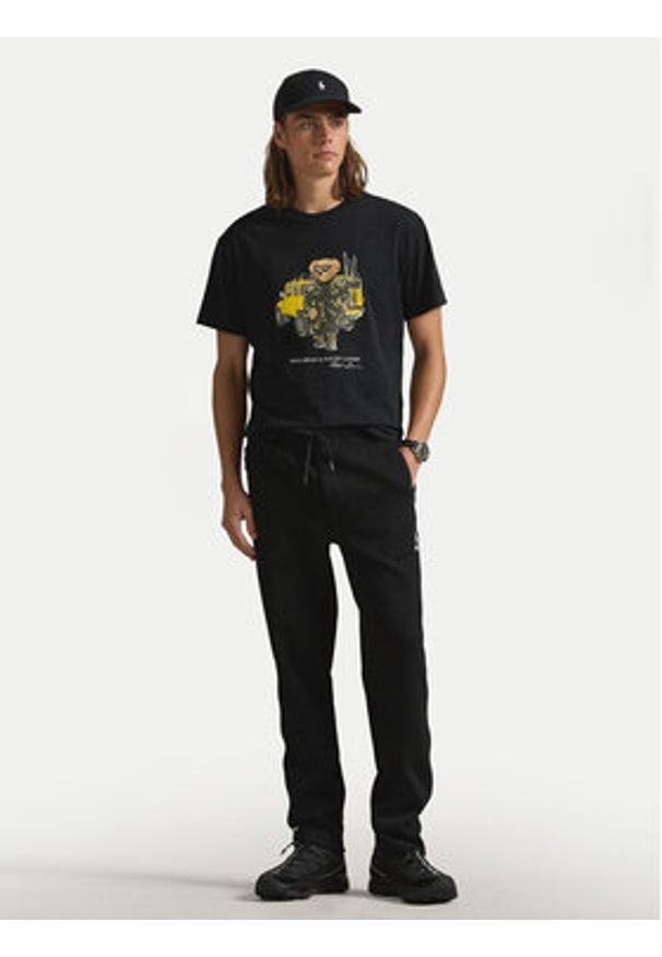 Polo Ralph Lauren T-Shirt 710854497043 Czarny Regular Fit. Typ kołnierza: polo. Kolor: czarny. Materiał: bawełna