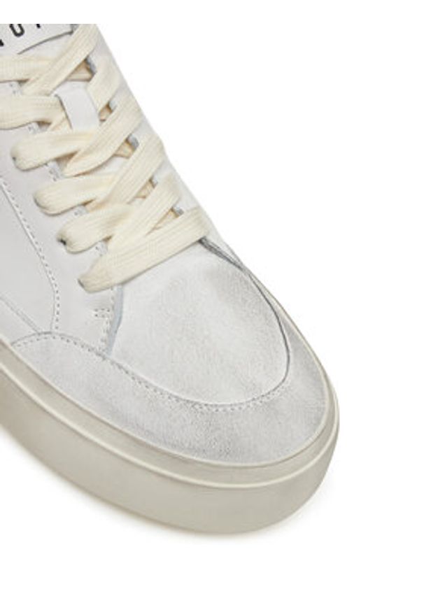 Inuikii Sneakersy Lila Low 30102-850 Biały. Kolor: biały. Materiał: skóra