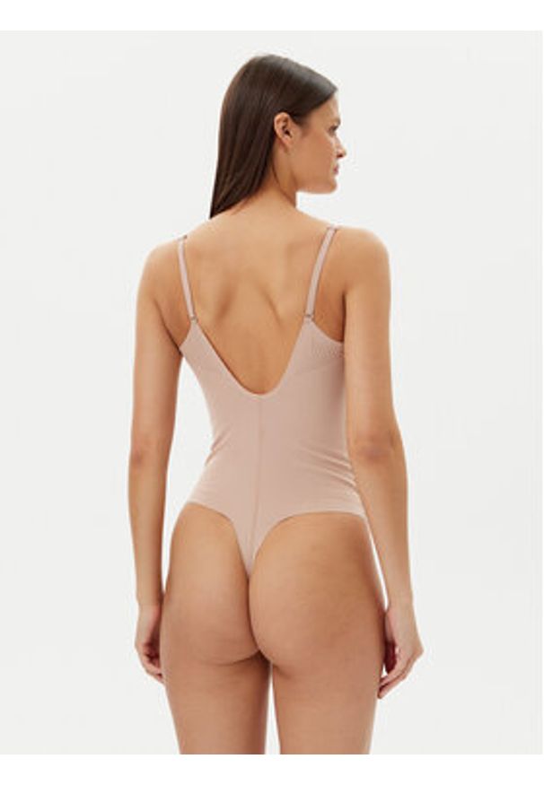 Calvin Klein Underwear Kombinezon modelujący LV00QF8295 Beżowy. Kolor: beżowy. Materiał: syntetyk