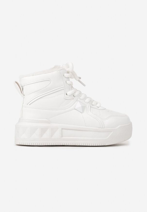 Renee - Białe Sneakersy z Wysoką Cholewką Ocieplane Futrem Emiretia. Okazja: na co dzień. Wysokość cholewki: przed kolano. Zapięcie: sznurówki. Kolor: biały. Materiał: futro. Szerokość cholewki: normalna. Obcas: na obcasie. Wysokość obcasa: niski
