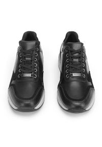 Wittchen - Męskie sneakersy ze skóry na grubej podeszwie czarne. Okazja: do pracy, na co dzień. Nosek buta: okrągły. Kolor: czarny. Materiał: skóra. Sezon: lato #3