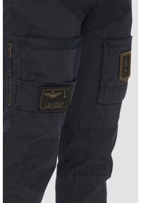 Aeronautica Militare - AERONAUTICA MILITARE Granatowe męskie bawełniane bojówki, Rozmiar L. Okazja: na co dzień. Kolor: niebieski. Materiał: bawełna. Styl: casual #4