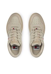 Tommy Jeans Sneakersy Tjw Retro Basket Flatform Ess EN0EN02506 Beżowy. Kolor: beżowy. Materiał: skóra