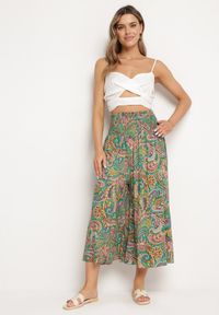 Born2be - Zielone Bawełniane Spodnie Kuloty z Wzorem Paisley Tarrisa. Okazja: na co dzień. Kolor: zielony. Materiał: bawełna. Wzór: paisley. Styl: elegancki, casual #6