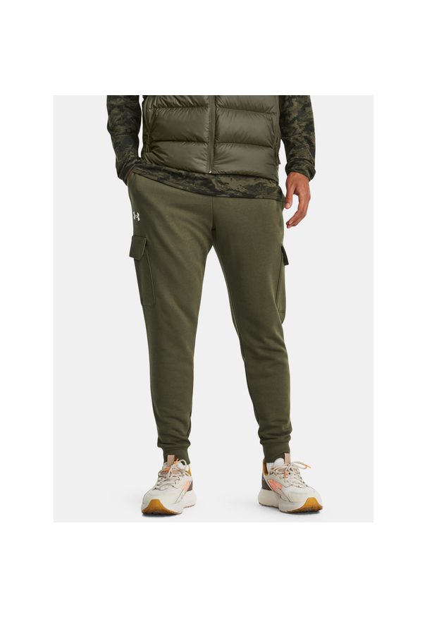 Spodnie męskie Under Armour Rival Fleece Cargo Jogger. Kolor: zielony. Długość: długie