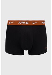 Nike bokserki 3-pack męskie kolor bordowy. Kolor: brązowy. Materiał: tkanina, skóra, włókno #4