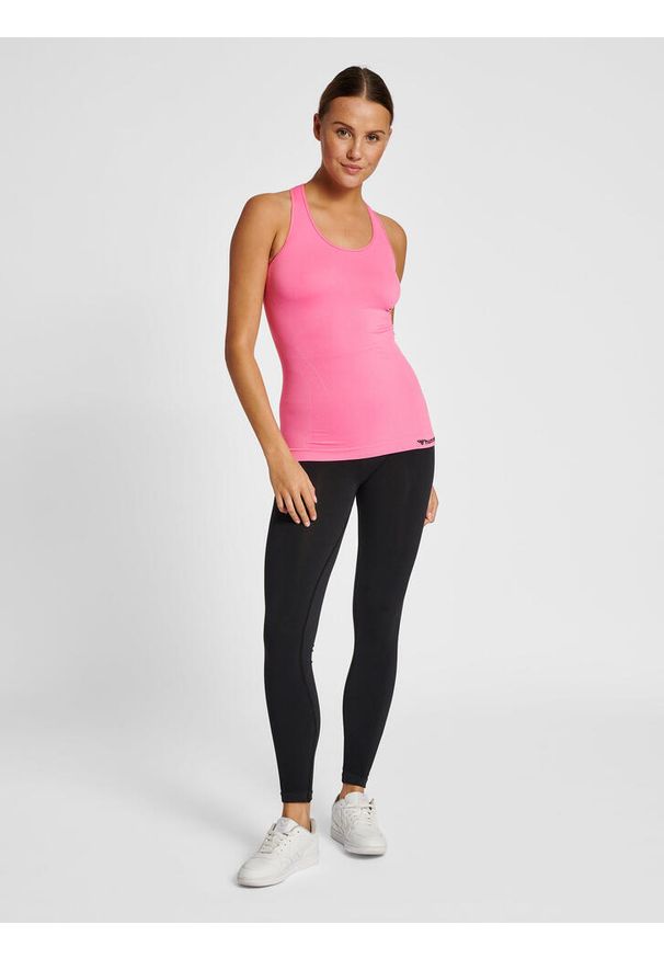 Damski bezszwowy tank top Hummel Tif. Kolor: różowy. Materiał: materiał. Długość rękawa: bez rękawów. Sport: piłka nożna, fitness