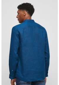 medicine - Medicine koszula lniana męska kolor zielony regular z kołnierzykiem klasycznym. Typ kołnierza: kołnierzyk klasyczny. Kolor: zielony. Materiał: len. Długość rękawa: długi rękaw. Długość: długie. Wzór: gładki. Styl: klasyczny #2