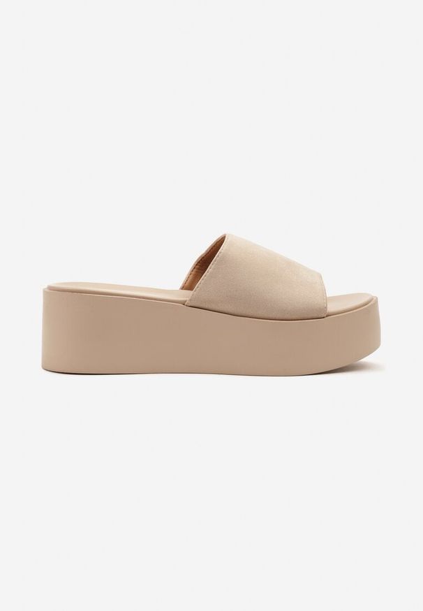 Born2be - Beżowe Klasyczne Klapki na Platformie i Koturnie Retellin. Okazja: na co dzień. Kolor: beżowy. Materiał: jeans. Obcas: na koturnie. Styl: klasyczny