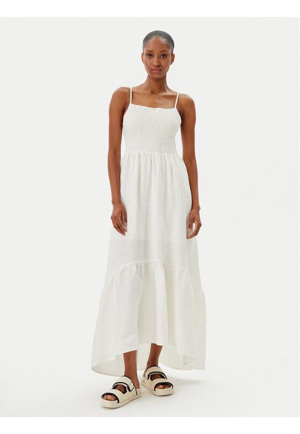Maaji Sukienka letnia Isadora PT2123CLD008 Biały Regular Fit. Kolor: biały. Materiał: len. Sezon: lato