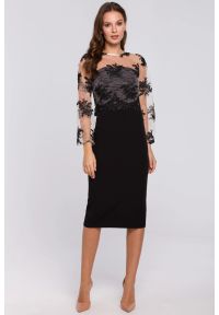 Sukienki.shop - Wieczorowa ekskluzywna ołówkowa sukienka z koronką czarna. Okazja: na ślub cywilny, na wesele, na imprezę. Typ kołnierza: dekolt gorset. Kolor: czarny. Materiał: koronka. Wzór: koronka. Typ sukienki: ołówkowe. Styl: wizytowy #1