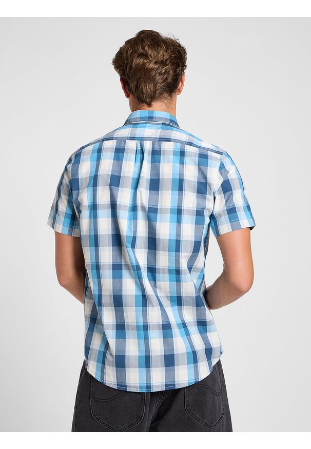 Lee - LEE MĘSKA KOSZULA LEE LEE BUTTON DOWN SS ORION 112363899. Typ kołnierza: button down