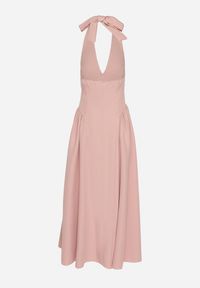 Born2be - Różowa Sukienka o Rozkloszowanym Kroju z Wiązanym Dekoltem Halter Senicea. Okazja: na spacer, na co dzień. Typ kołnierza: dekolt halter. Kolor: różowy. Typ sukienki: proste. Styl: casual #4