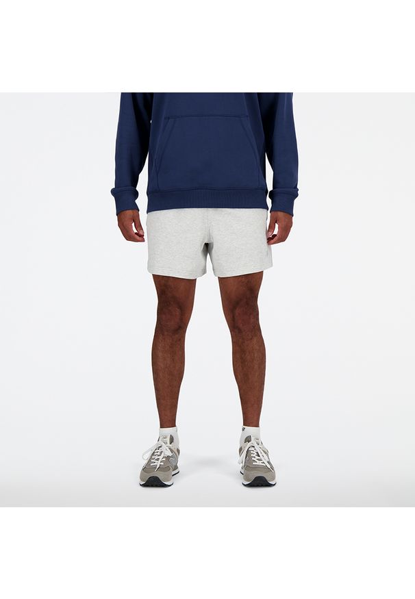 Spodenki męskie New Balance MS41511AHH – szare. Kolor: szary. Materiał: bawełna, dresówka