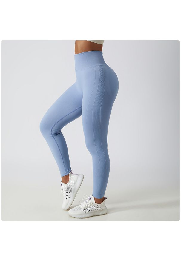 Intica - Legginsy treningowe modelujące sylwetkę z wysokim stanem Gulli. Stan: podwyższony. Kolor: fioletowy. Materiał: tkanina. Sport: fitness