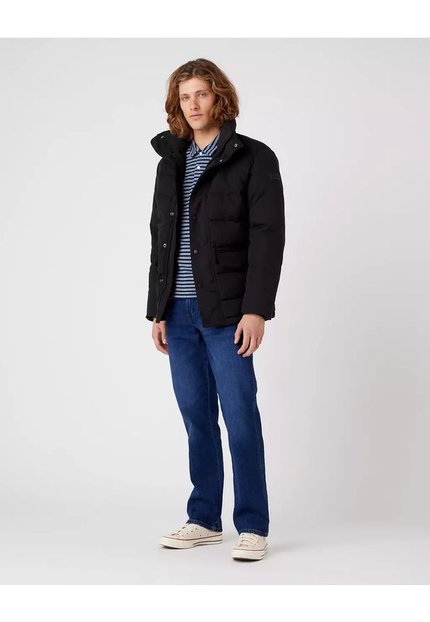 Wrangler - WRANGLER POLO SHIRT MĘSKA KOSZULKA W PASKI MID INDIGO W7BJDOX8E 112321772. Typ kołnierza: polo. Wzór: paski