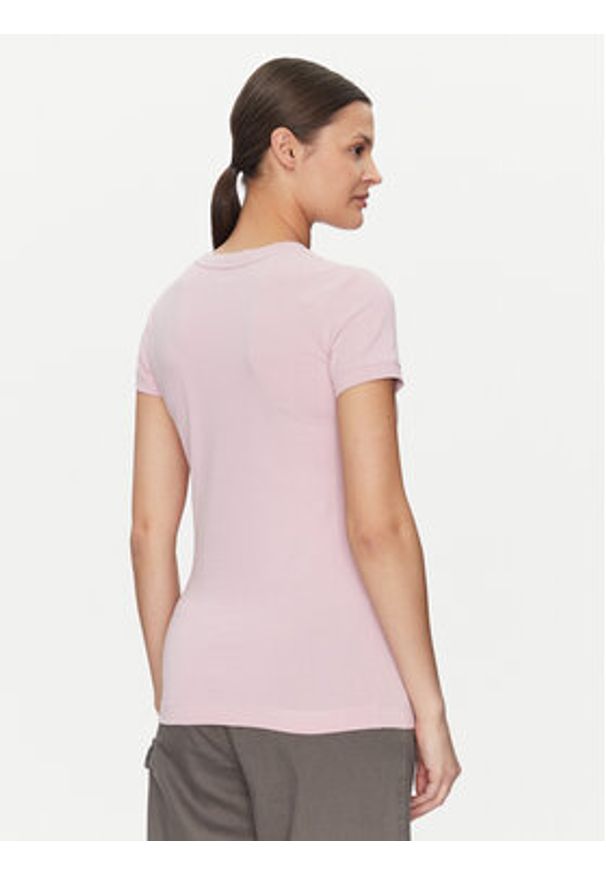 Guess T-Shirt W2YI44 J1314 Różowy Slim Fit. Kolor: różowy. Materiał: bawełna