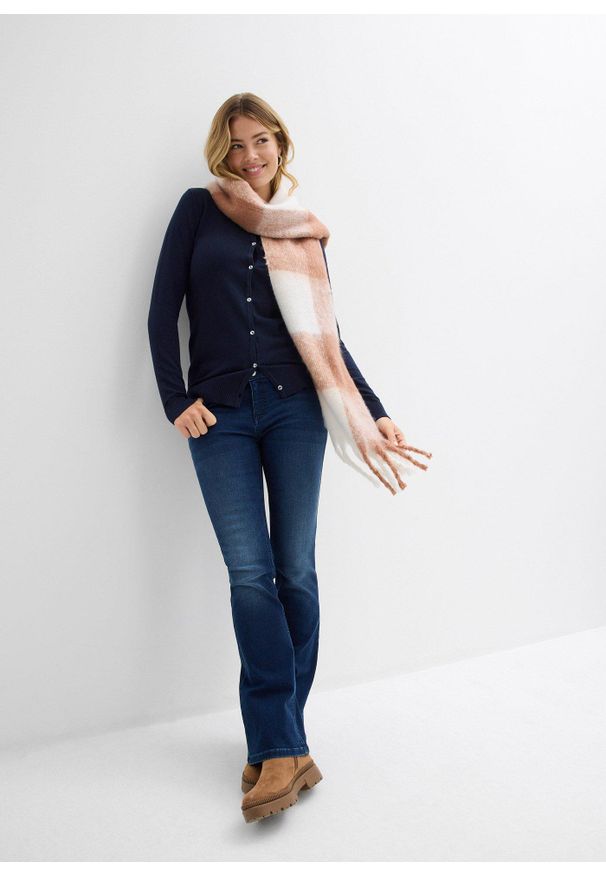 bonprix - Obcisły sweter rozpinany. Kolor: niebieski. Styl: elegancki