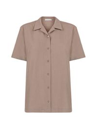 DOLLINA - Brązowa koszula z krótkim rękawem. Kolor: brązowy. Materiał: bawełna. Długość rękawa: krótki rękaw. Długość: krótkie. Styl: klasyczny