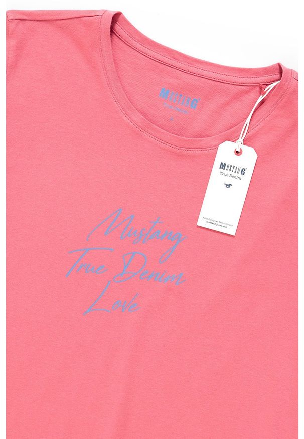 Mustang - MUSTANG T SHIRT DAMSKI Alina C Print Slate Rose 1009403 8271. Wzór: nadruk
