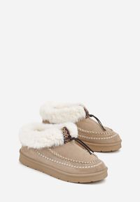 Born2be - Ciemnobeżowe Śniegowce na Grubej Podeszwie z Futerkiem i Przeszciami Linafra. Okazja: na co dzień. Kolor: beżowy. Materiał: futro. Styl: casual, elegancki #2