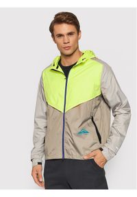 Nike Kurtka do biegania Windrunner CZ9054 Beżowy Standard Fit. Kolor: beżowy. Materiał: syntetyk #1