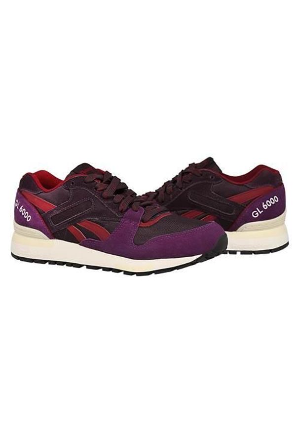 Buty do chodzenia damskie Reebok GL 6000 WW. Zapięcie: sznurówki. Kolor: fioletowy, wielokolorowy. Materiał: materiał, skóra, tkanina, syntetyk. Szerokość cholewki: normalna. Sport: turystyka piesza