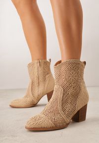Born2be - Ciemnobeżowe Botki Kowbojki VICES na Stożku z Ażurową Cholewką Azivessa. Okazja: na co dzień. Kolor: beżowy. Materiał: jeans. Szerokość cholewki: normalna. Wzór: ażurowy. Sezon: wiosna. Obcas: na stożku. Styl: casual, klasyczny, boho #8