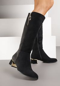 Renee - Czarne Kozaki na Słupku z Metaliczną Wstawką Miselle. Okazja: na co dzień. Kolor: czarny. Materiał: jeans. Obcas: na słupku. Styl: klasyczny, casual, elegancki. Wysokość obcasa: średni #3