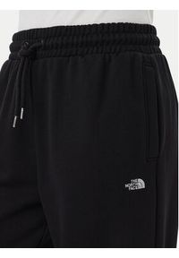 The North Face Spodnie dresowe Tnf Essential Terry Simple Dome Relaxe NF0A8FDS Czarny Regular Fit. Kolor: czarny. Materiał: bawełna #2