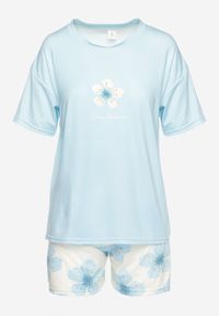 Renee - Niebieski Komplet Piżamowy Szorty i Koszulka z Krótkim Rękawem i Kwiatowym Motywem Loramia. Kolor: niebieski. Długość: krótkie. Wzór: kwiaty #5