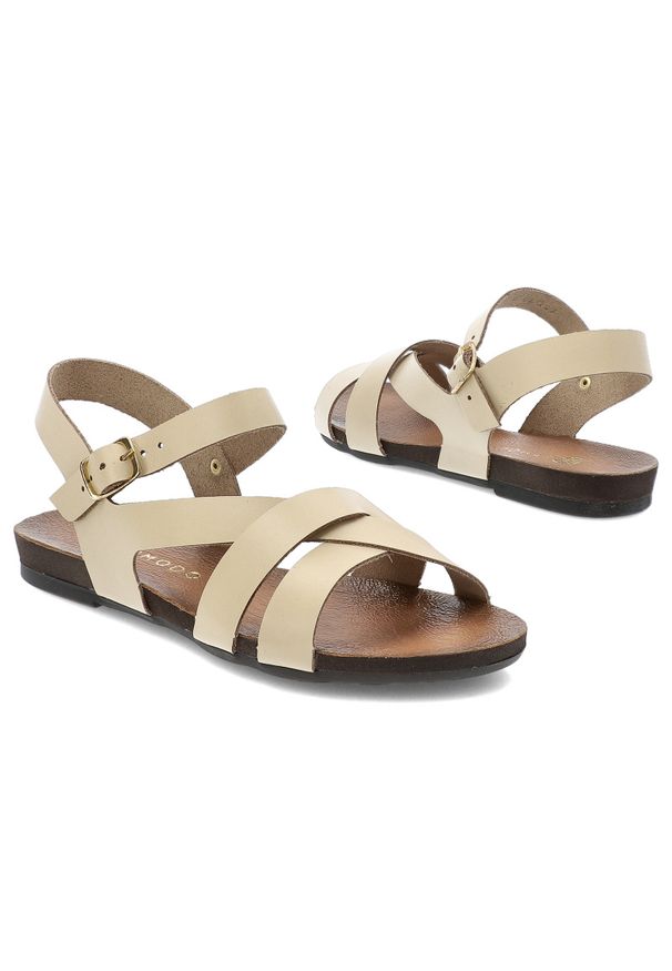 Beżowe Sandały Armodo Modne Obuwie Damskie. Okazja: na co dzień. Zapięcie: klamry. Kolor: beżowy. Materiał: jeans, skóra. Sezon: lato. Obcas: na płaskiej podeszwie. Styl: elegancki, casual, klasyczny