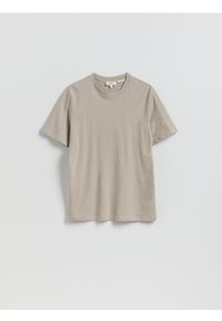 Reserved - T-shirt regular fit z lnem - beżowy. Kolor: beżowy. Materiał: len #1