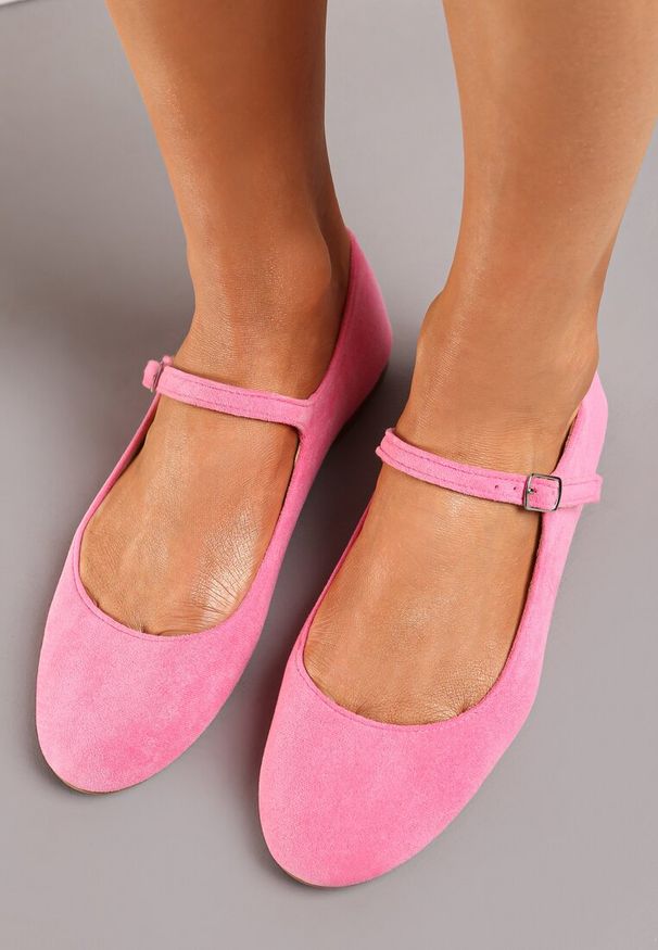 Renee - Fuksjowe Balerinki z Zapięciem na Sprzączkę z Ekozamszu Loraleima. Zapięcie: sprzączka. Kolor: różowy. Styl: elegancki