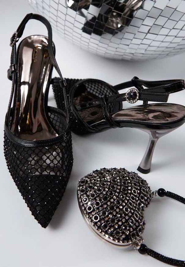 Renee - Czarne Sandały na Szpilce Vices z Siateczkową Cholewką z Cyrkoniami Liramire. Okazja: na studniówkę. Zapięcie: sprzączka. Kolor: czarny. Materiał: jeans. Wzór: aplikacja. Obcas: na szpilce. Styl: elegancki, klasyczny. Wysokość obcasa: średni