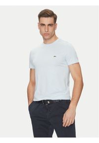 Lacoste T-Shirt TH6709 Błękitny Regular Fit. Kolor: niebieski. Materiał: bawełna