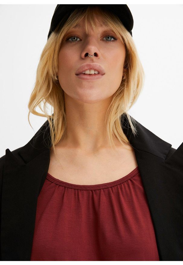 bonprix - Bluzka oversize z mieszanki wiskozy. Kolor: czerwony. Materiał: wiskoza
