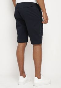 Born2be - Niebieskie Klasyczne Szorty z Gumką w Pasie Ściągane Troczkiem od Środka Piofina. Okazja: na co dzień. Kolor: niebieski. Sezon: lato. Styl: klasyczny #2