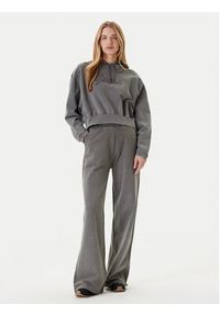 Guess Bluza V5RQ16 KCOS1 Szary Relaxed Fit. Kolor: szary. Materiał: bawełna #2