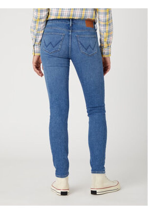 Wrangler Jeansy Skinny 615 W28K4736Y 112332349 Niebieski Skinny Fit. Kolor: niebieski
