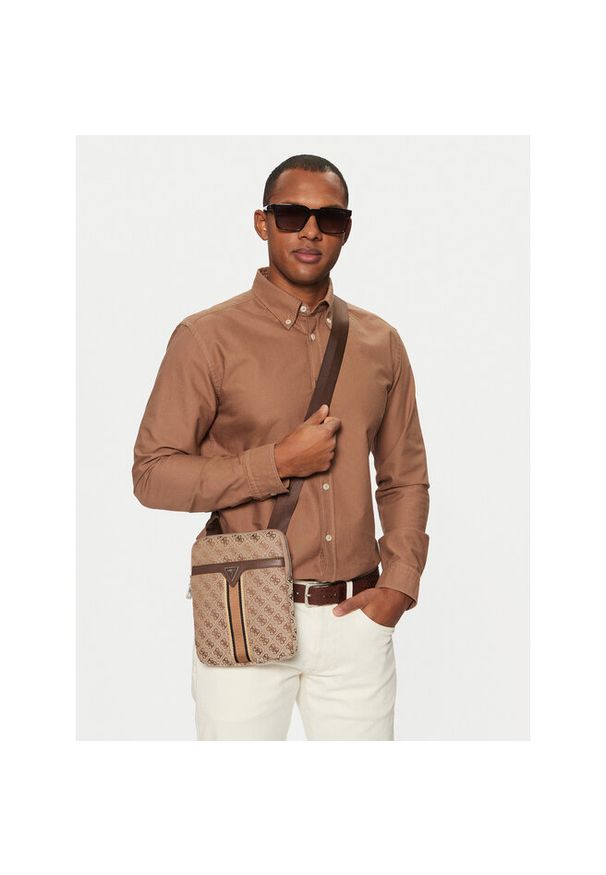 Saszetka Guess. Kolor: beżowy